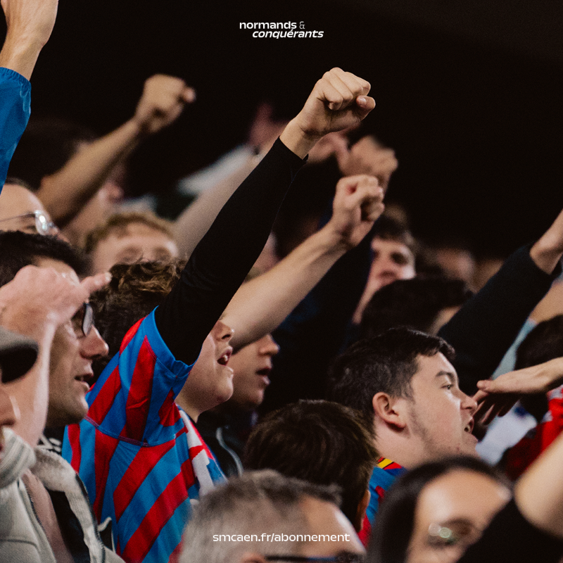 SMCaen's tweet photo. 𝟳 𝟬𝟬𝟬 𝘀𝘂𝗽𝗽𝗼𝗿𝘁𝗲𝗿𝘀 #𝗧𝗼𝘂𝗷𝗼𝘂𝗿𝘀𝗟𝗮 🔴🔵

Une nouvelle barre symbolique franchie pour cette campagne d'abonnement 🔥

#SMCaen #TeamSMC