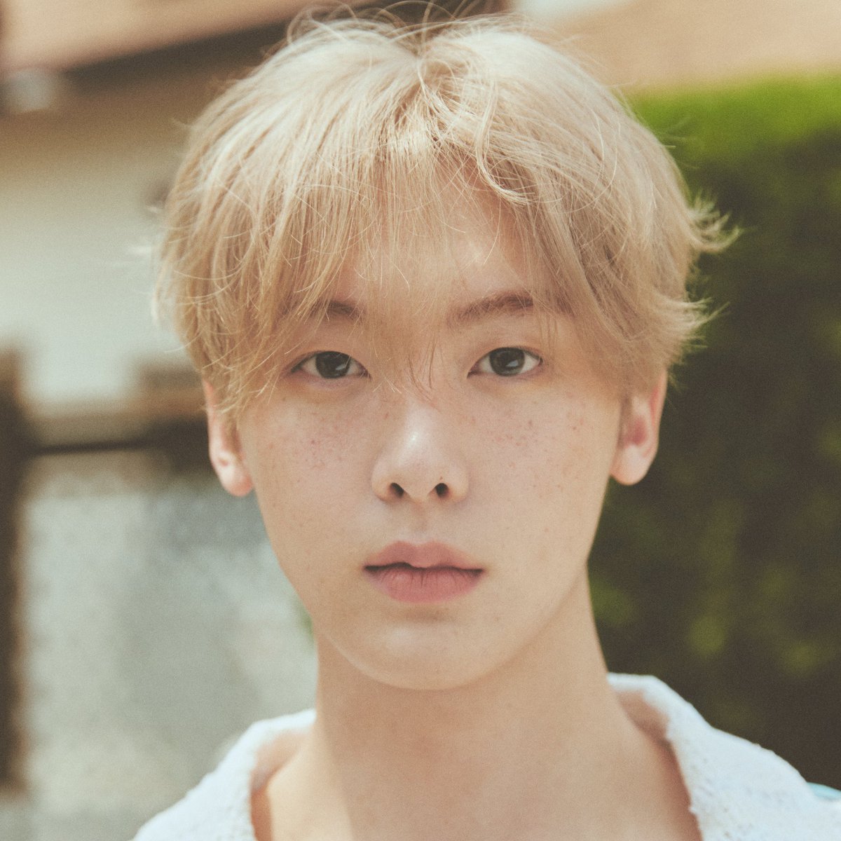 koreansales_twt's tweet photo. #YOONSANHA has now sold 110,000 copies on Hanteo with all his albums. https://t.co/Xu7aGGcKeG