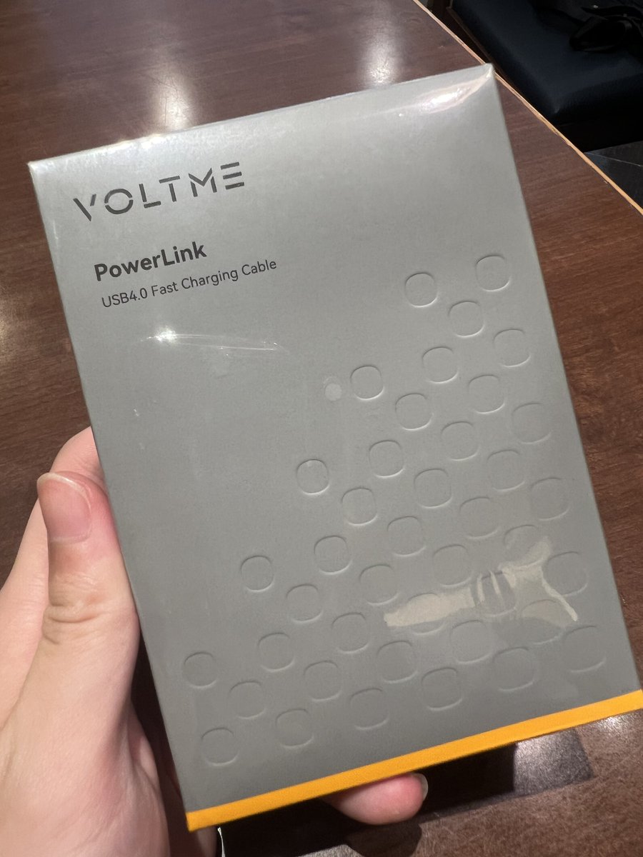 パンチにしじま (@wlboa) on Twitter photo VOLTMEさん<a href="/Voltme_jp/">VOLTME Japan</a> より
240Wケーブル当選したの届きました!
ありがとございます🙇🏻
ちょうどCtoC新調したかったので嬉しいです🙂
プラグめっちゃカッコよくて使うの楽しみです🔌 VOLTMEさん<a href="/Voltme_jp/">VOLTME Japan</a> より
240Wケーブル当選したの届きました!
ありがとございます🙇🏻
ちょうどCtoC新調したかったので嬉しいです🙂
プラグめっちゃカッコよくて使うの楽しみです🔌
