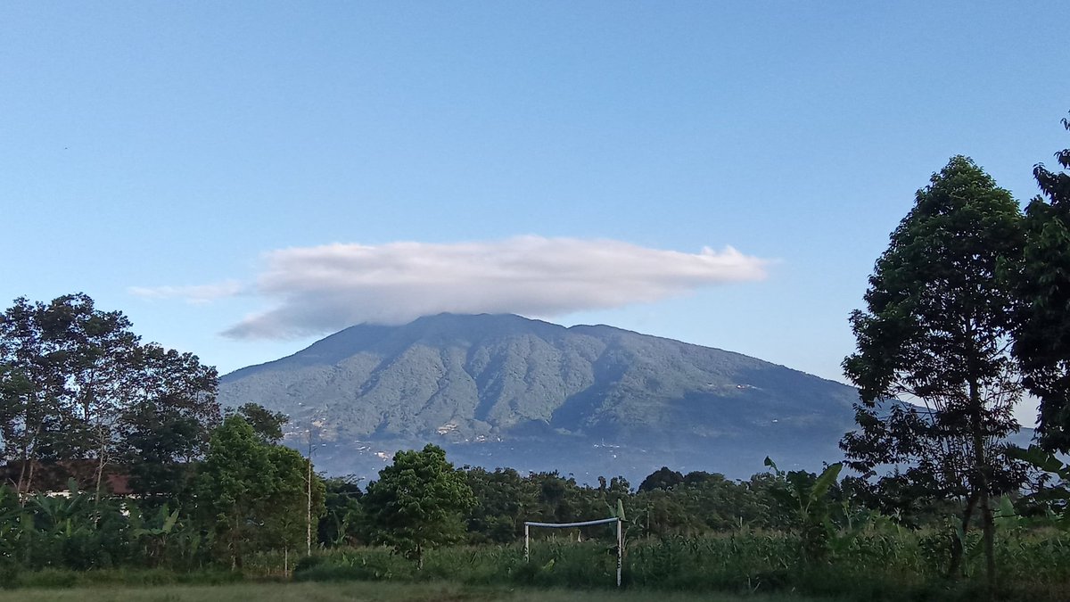 Eny2804's tweet photo. Bogor🥰 https://t.co/mWUTwbQxxG