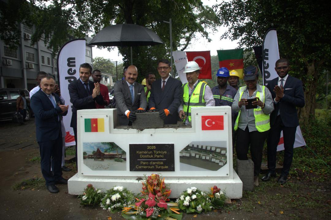 Türkiye in Cameroon (@tc_yaoundebe) on Twitter photo Nous avons assisté au lancement des travaux de la deuxième phase du Parc de l’Amitié Türkiye-Cameroun, construit par la TİKA à Douala en février
Şubat ayında Douala’da TİKA tarafından inşa edilen Dostluk Parkının ikinci etabının temel atma törenini gerçekleştirdik
<a href="/TikaYaounde/">TİKA Yaounde</a> Nous avons assisté au lancement des travaux de la deuxième phase du Parc de l’Amitié Türkiye-Cameroun, construit par la TİKA à Douala en février
Şubat ayında Douala’da TİKA tarafından inşa edilen Dostluk Parkının ikinci etabının temel atma törenini gerçekleştirdik
<a href="/TikaYaounde/">TİKA Yaounde</a>