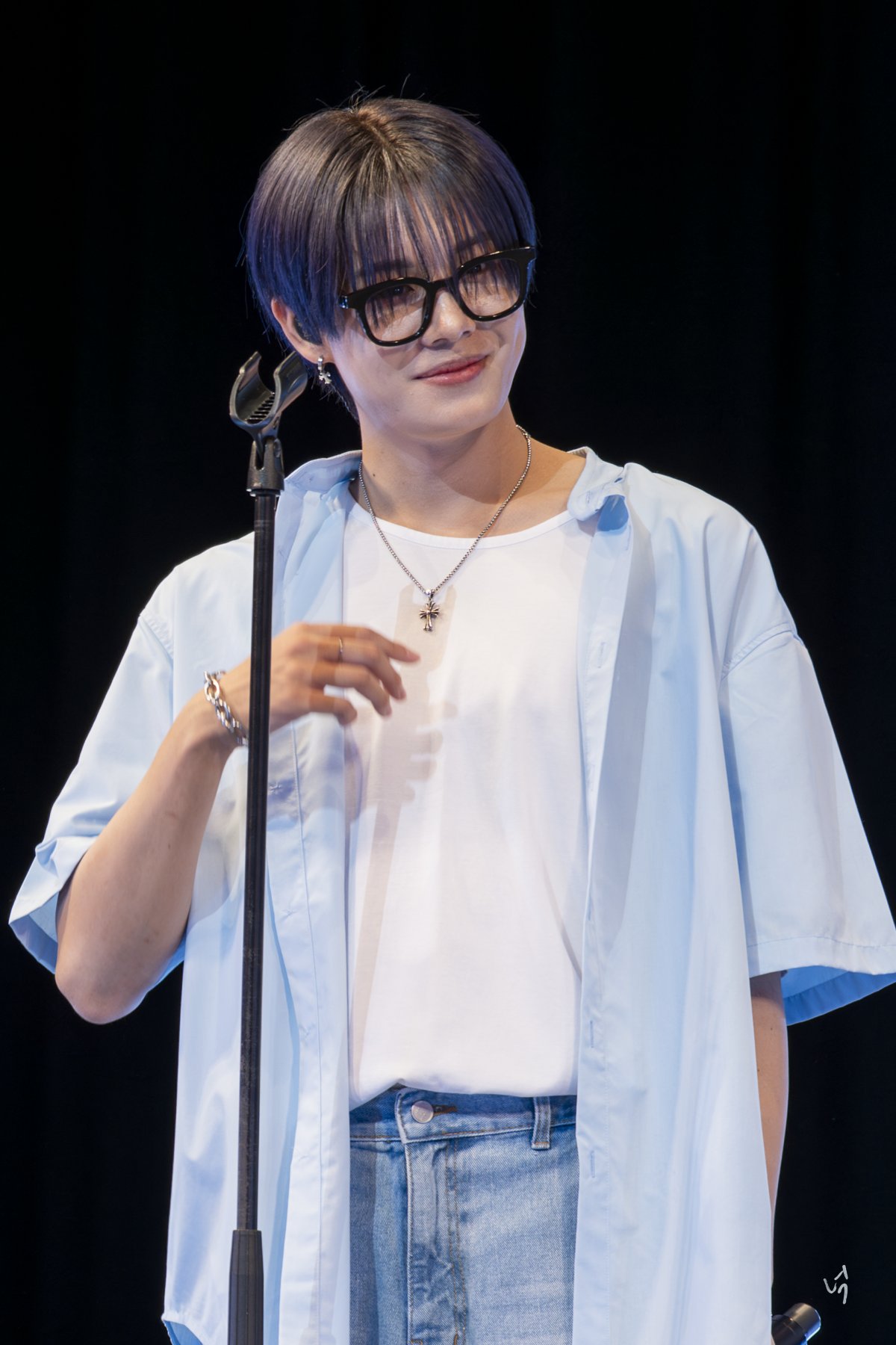 HIKARI •*¨*•.¸¸♬︎♥️ SparQlew「光 (Hikari) 」Color Coded Lyrics Kan/Rom/Eng - YouTube