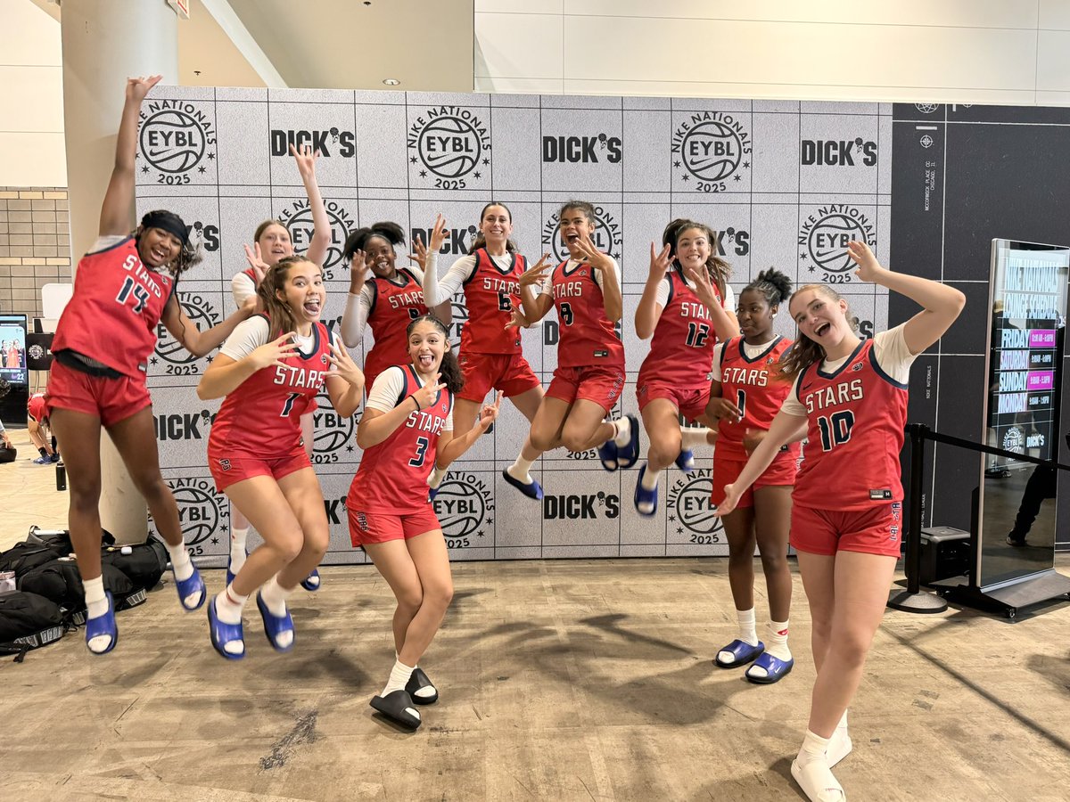 Schlereth’s Giant Cow Yarbles tweet media