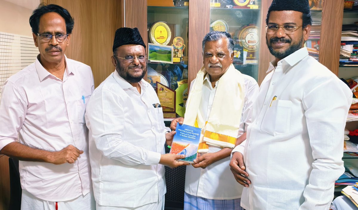 tmmkhqofficial's tweet image. மமக தலைவர் பேரா.ஜவாஹிருல்லா அவர்கள் சிபிஐ நிர்வாகிகளுடன் சந்திப்பு.

facebook.com/share/163TA8kT…  

#CPI #jawahirullahmla #abdulsamadmla #mmkitwing
@sunnewstamil @News18TamilNadu @news7tamil @TamilTheHindu @cpimspeak