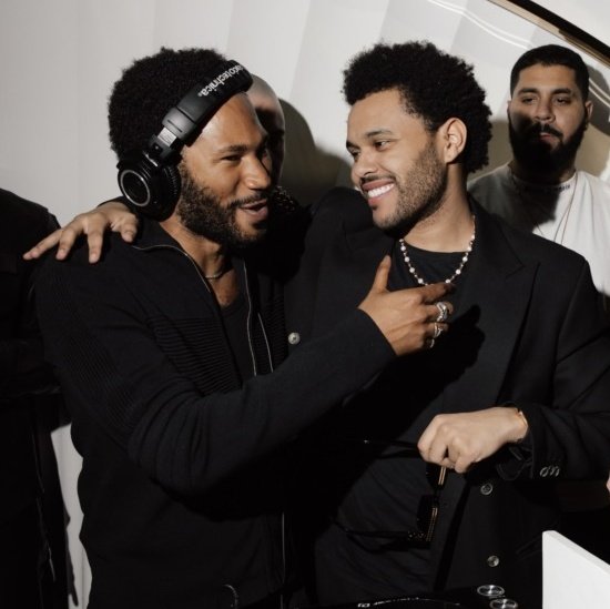 SiteTheWeekndBR's tweet image. ELE VOLTOU! De acordo com as informações no site da TicketMaster, KAYTRANADA será ato de abertura nos próximos shows da "After Hours Til Dawn Tour" no Canadá. 🔥