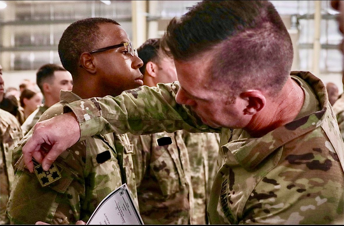 Asst_to_the_RM's tweet image. Had the esteemed honor to patch one of my youngest Soldiers who has been in the army a little over 9 months. It was great day to celebrate service.