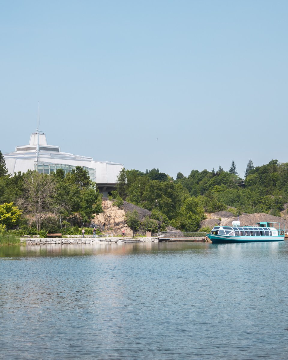 Have you heard the news? The William Ramsey boat cruise is back! 🛥️⚓
 
Relax on board with Captain Rob and enjoy the beautiful scenery on a one-hour cruise around Ramsey Lake! Until August 31, the boat will depart 7 days a week at 1:30, 3:00, 4:30, 6:00, and 7:30pm. Then, at