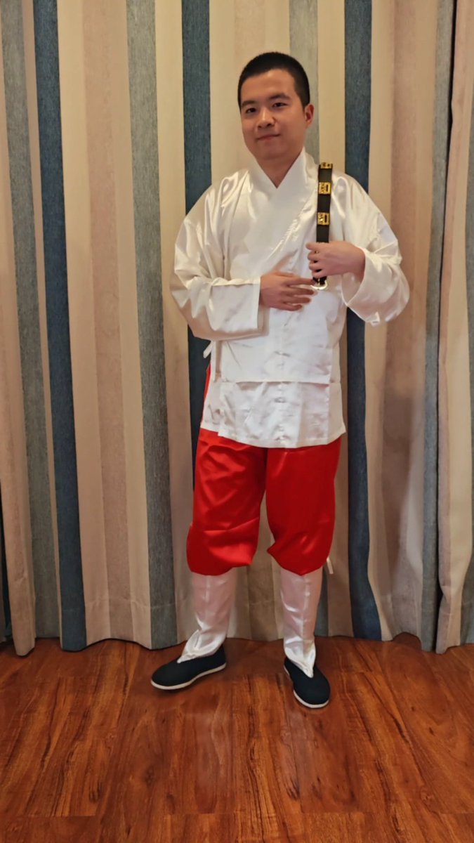 空城灯火 tweet media