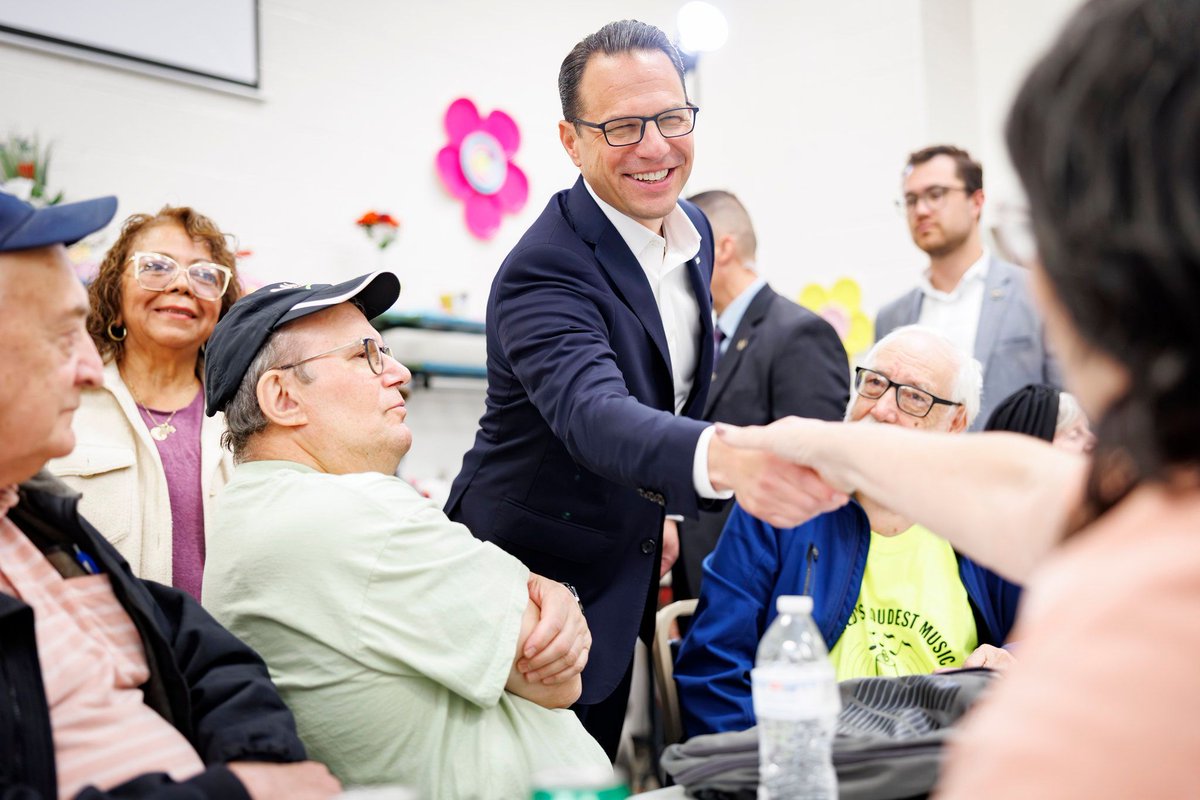 GovernorShapiro's tweet image. More jobs. Better schools. Safer communities.
That’s what we're focused on every single day in Pennsylvania — and we're delivering.
Our Commonwealth is on the rise.