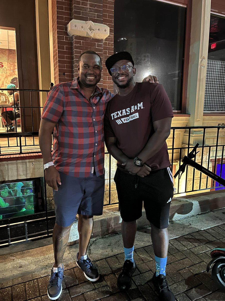 Great people find great people ! Convention been 🔥🔥🔥 #relationships <a href="/Thamannjr/">Coach Mann M.Ed.</a> <a href="/Matt_Stepp817/">Matt Stepp</a>