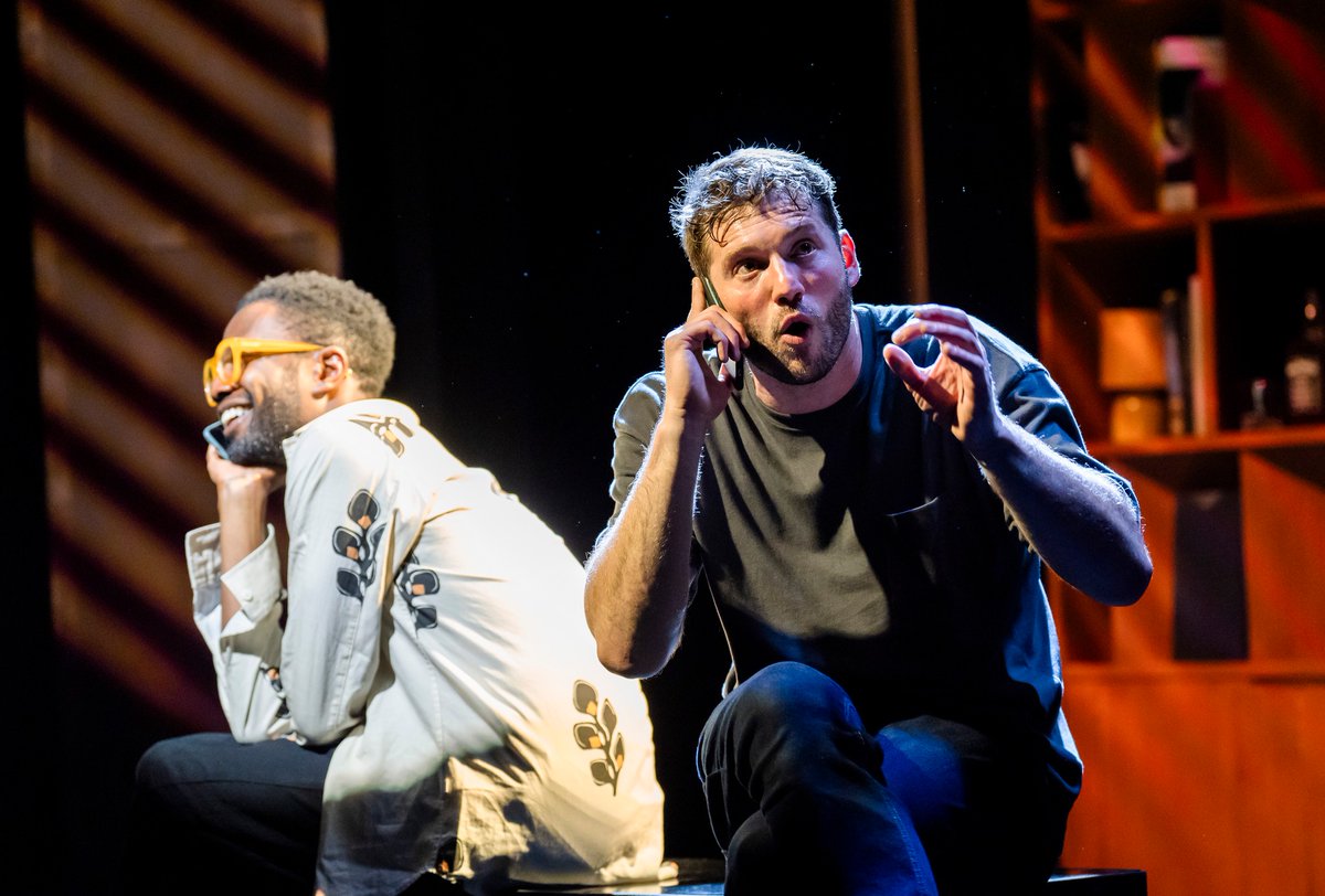 WESTENDBF's tweet image. 🎭 LAST CHANCE! 🎭
Besties, you only have a few more days to catch Harrison David Rivers' intimate, romantic and gripping play, This Bitter Earth, which continues to play at @sohotheatre until 26 July.
📷 Tristram Kenton
westendbestfriend.co.uk/news/review-th…