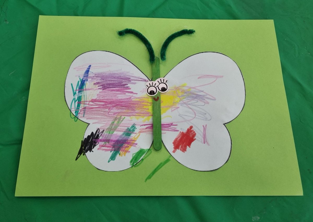 Lots of pretty butterflies fluttering at Widnes library’s butterfly art event today #summerreadingchallenge2025
Join us at Halton libraries we have something on every day. Check out our website for further details

 library.haltonbc.info

HH
