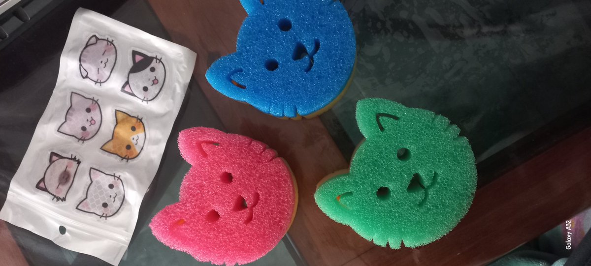 MeowWorkshop's tweet image. Buenos días!
Hay oferta de sobrecitos en Amazon, nosostros tenemos cositas a la venta para comprar un par de cajas o más para los chaparros. Nos echan una garrita?
También se pueden apadrinar directo de la lista de regalos.
amazon.com.mx/hz/wishlist/ls…