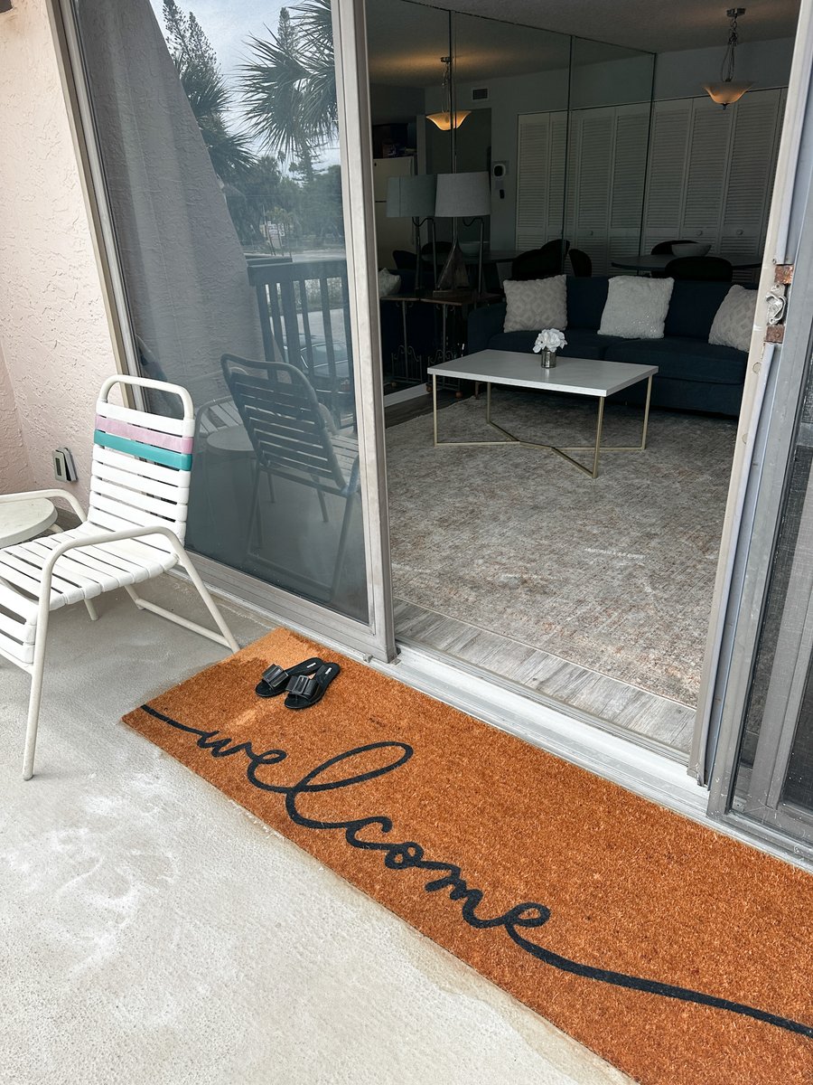 BubblyMoments's tweet image. Step into style! This chic, non-slip welcome mat adds charm and keeps your entryway clean 🌿🚪

🛍️ Shop here: amzlink.to/az00B80pP7aHT / amzlink.to/az0TeUKM2HdRC

#WelcomeMat #HomeDecor #FrontPorchStyle #AmazonFinds #DoormatGoals