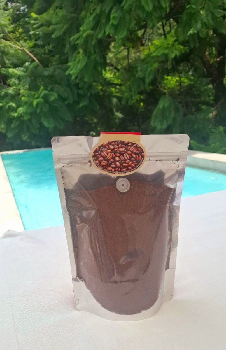 CAeroplano's tweet photo. En pleno verano Café Aeroplano sigue volando. Alguien dijo que "un café puede arreglarlo todo, incluso un lunes", y que mejor si es Café mexicano de especialidad. https://t.co/vpwN8siQ0W