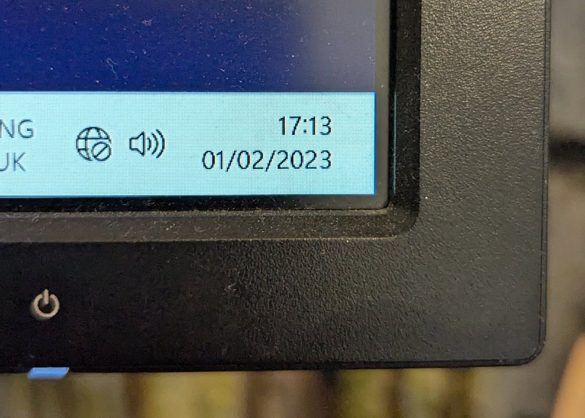 mrlacey's tweet image. It&apos;s longer than I realized since I plugged in this machine 😬
#windev