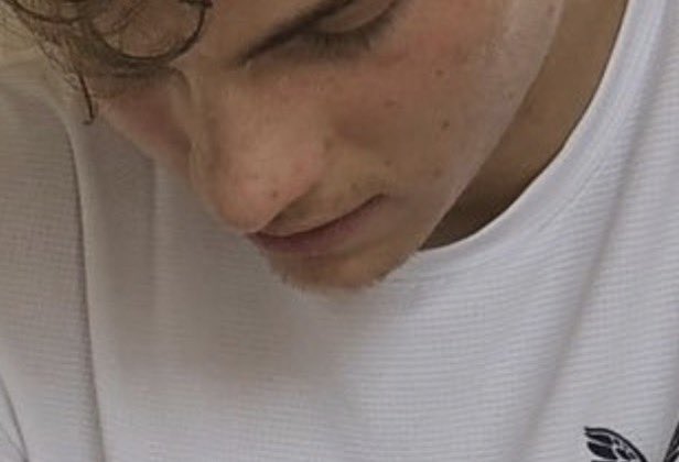 oscgoat's tweet image. oscar stubble i love you and i miss you and i dont have anything else appropriate to say sorry