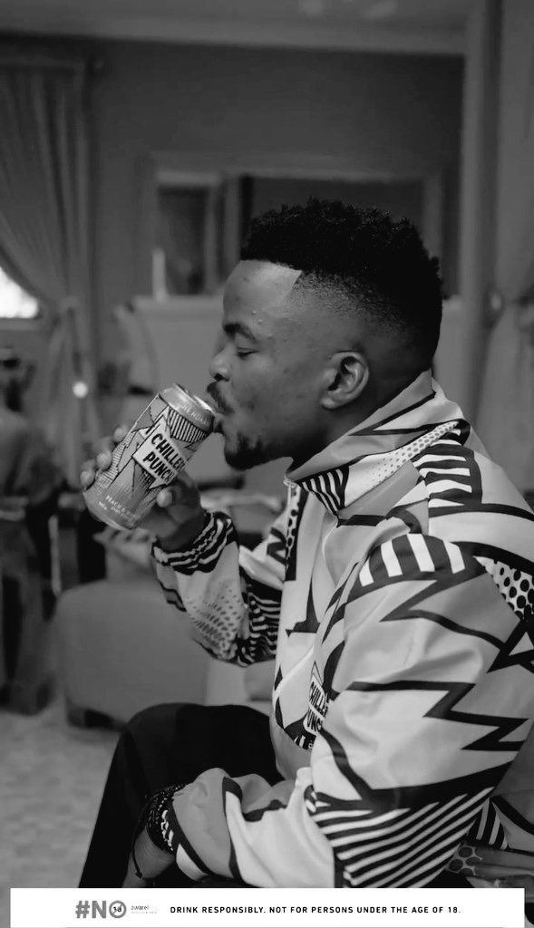 Hee Ndaaa! Uyanda 

WE STAND WITH UYANDA
UNITED BY UYANDA 
#WeLoveUyanda
#HlangabezoUyanda