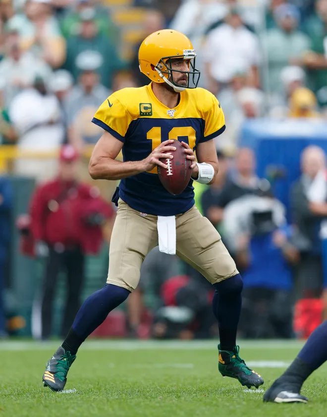Justin4ocho's tweet image. Week 8 the Steelers will wear their ugly uniforms.
Seems like Rodgers might be a fan. They reminded me of these hideous throwbacks
nbcsports.com/nfl/profootbalβ¦