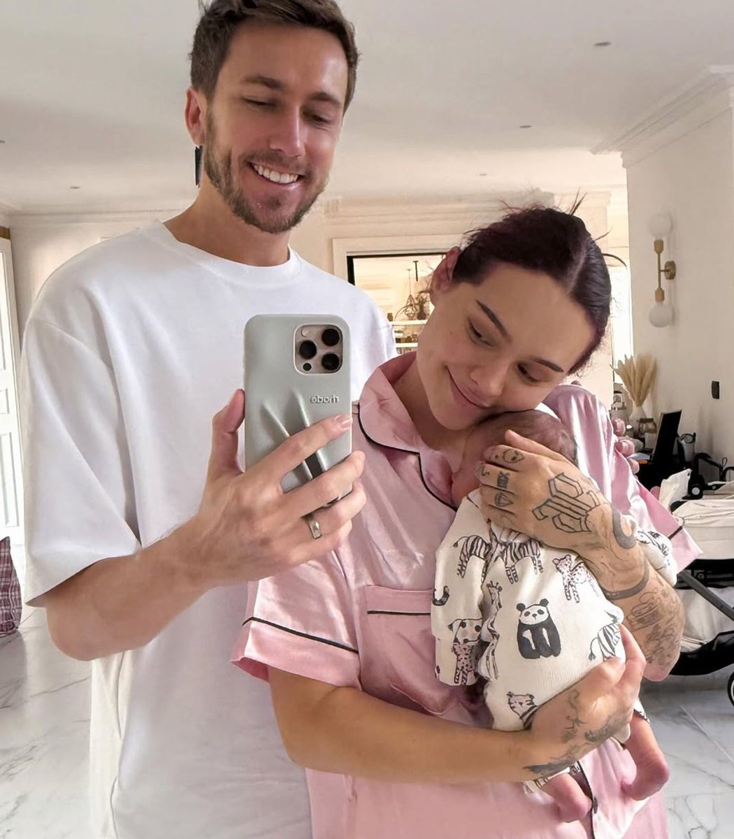 Dexerto's tweet image. Talia Mar and Miniminter have announced the birth of their daughter, Juni Angèle Minter Mar