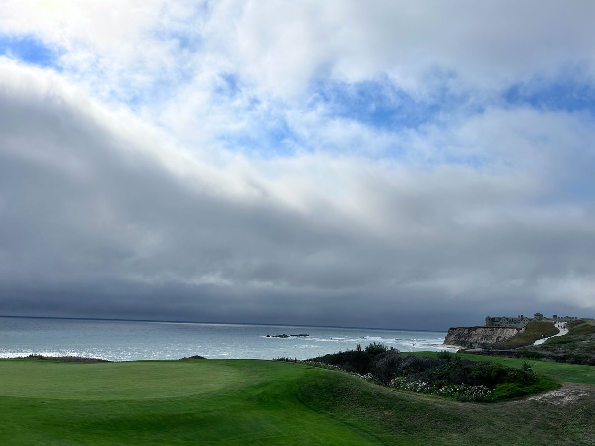 As longtime sponsors of the VCNetwork, team Burkland joined dozens of venture partners at the annual VCN Golf Day at the Ritz-Carlton Half Moon Bay Golf Links last week. ⛳ Despite the chilly weather, a fantastic time was had by all.