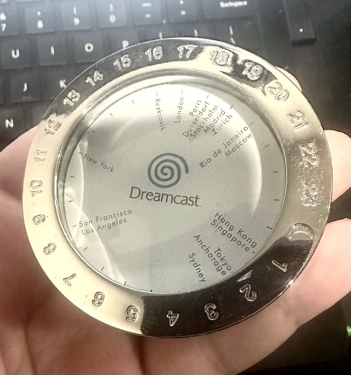 FrackDeals's tweet image. Picked up something cool from Ebay - a Dreamcast (employee?) time converter. If you slide the wheel to your current time, you can see what time it is in other countries!
I'm constantly working with people/websites around the world, so it comes in handy! 🥰