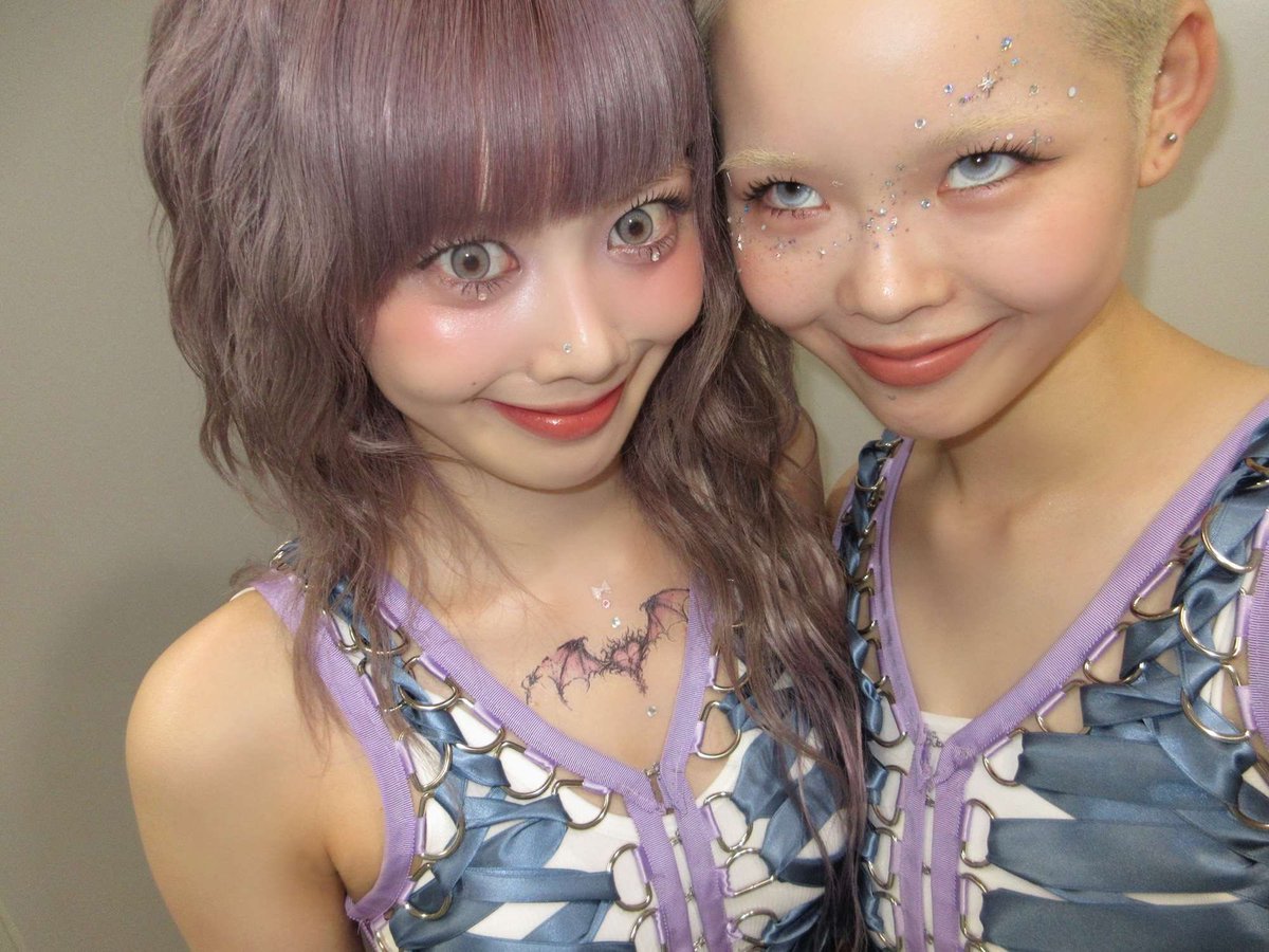 coconamagazin's tweet photo. sisters 💚🩵

#COCONA #HINATA https://t.co/WcTCrRv2g3