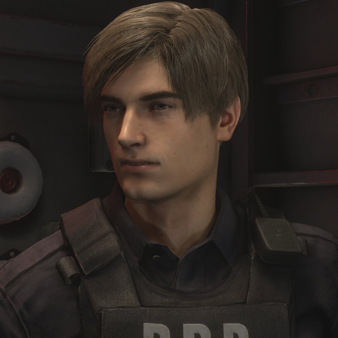 peachruins's tweet image. &quot;jesus!&quot;   *﹏*

#LeonKennedy #RE2Remake