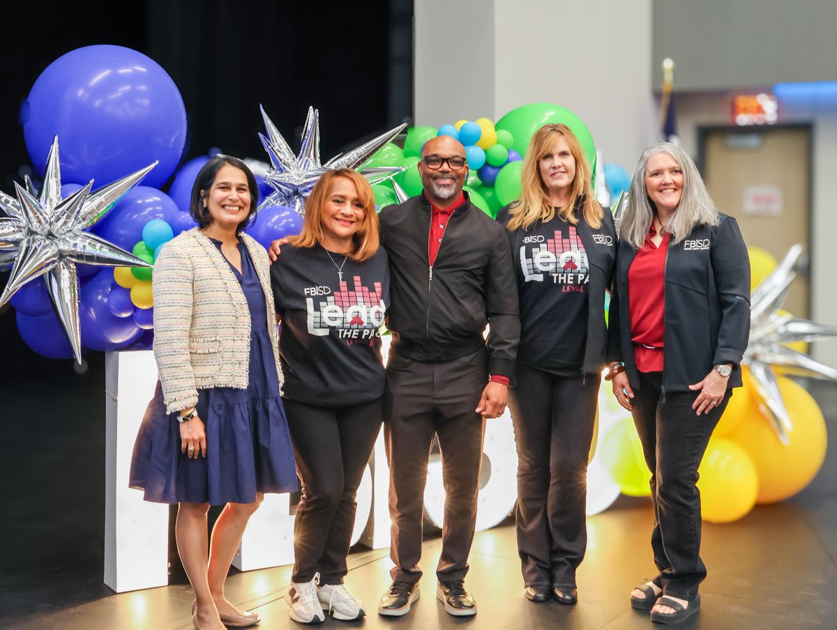 FortBendISDSupt's tweet image. The stage is set, the mic is on, and the energy is high! The Fort Bend ISD Leadership Summit is underway, and we're turning up the volume on collaboration, innovation, and leadership.
Looking forward to two incredible days with our leadership team as we learn and connect. When…