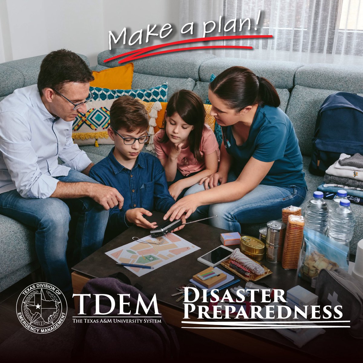 TDEM's tweet image. Mixed bag in the Texas forecast this week:
☔️Heavy rainfall possible across West Texas
🥵Triple digit temperatures across the state
💧Tropical moisture could bring rainfall to SETX
Stay cool and stay weather aware.
#txwx #txheat
