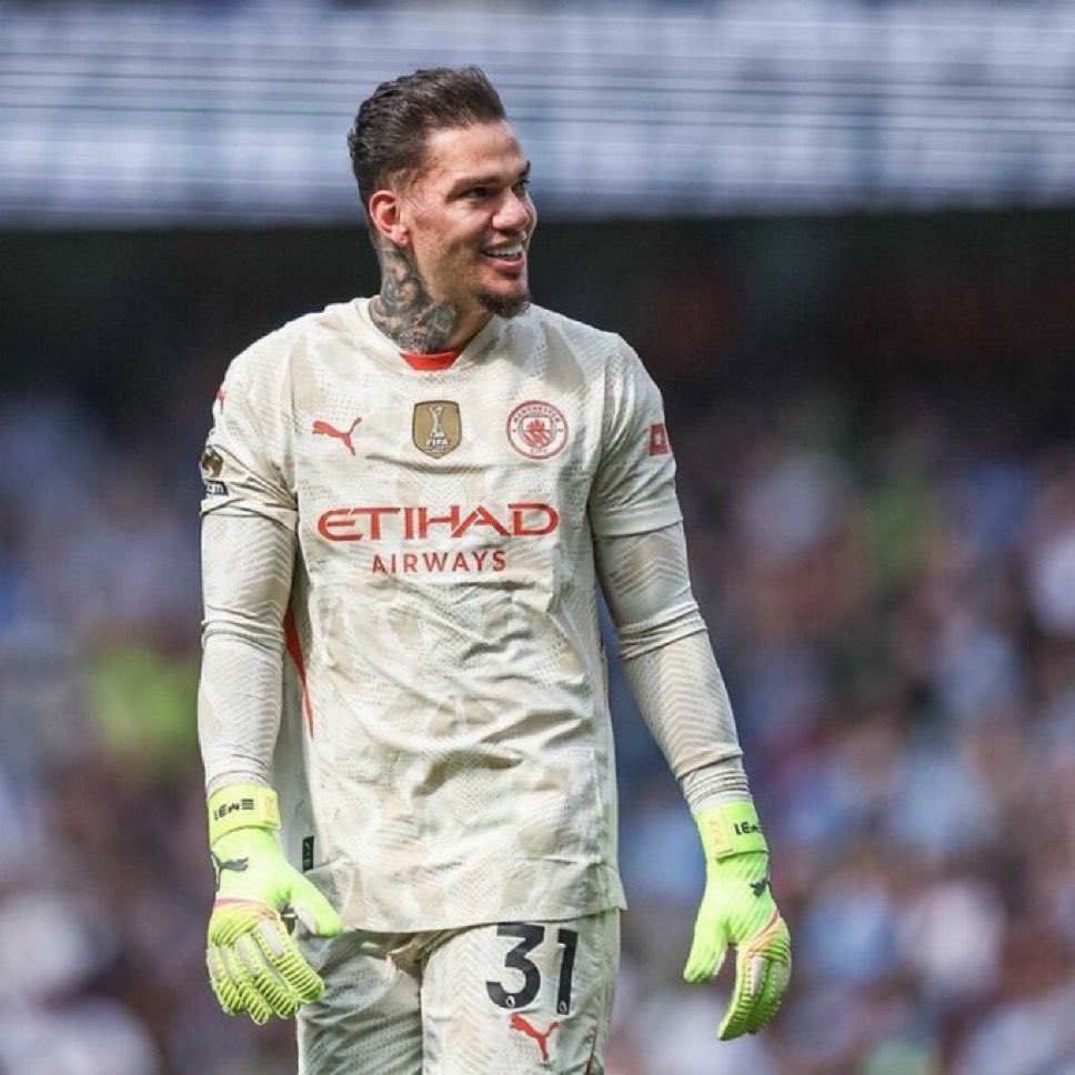 🚨Manchester City, Ederson’u gönderecek.

(Yağız Sabuncuoğlu)