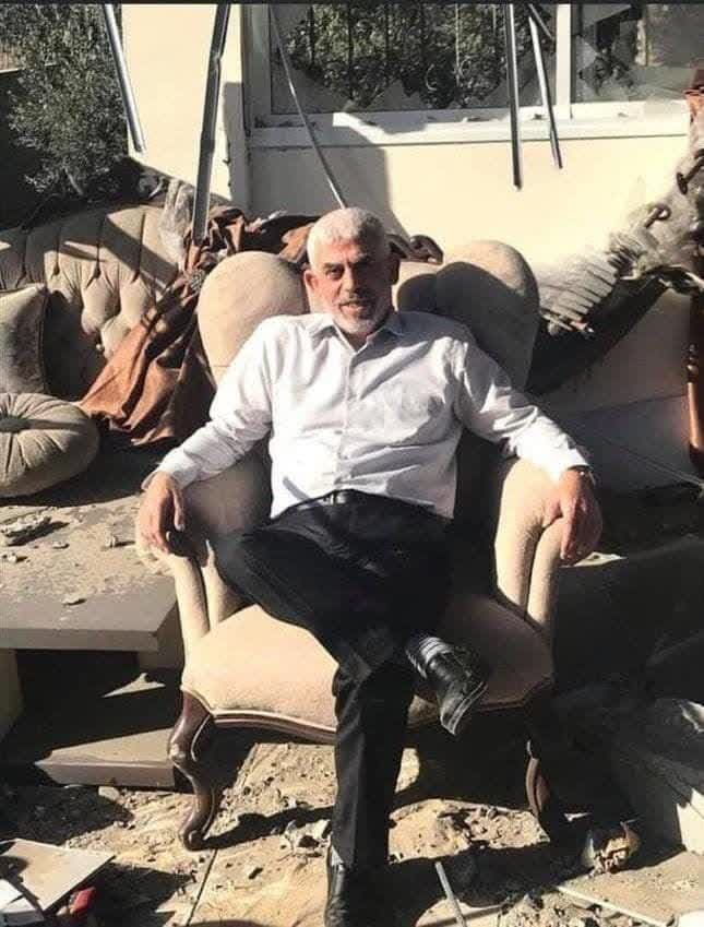 RouhollahR17762's tweet image. Shenegal Gifa, the chief commander of the brigade in operation of martyrdom of Yahya Senevar and the one who sat on his chair for the revenge of his aborted assasination and cut his finger while he was alive and shot him in the head was ELIMINATED
WE WILL NOT FORGET 🔥