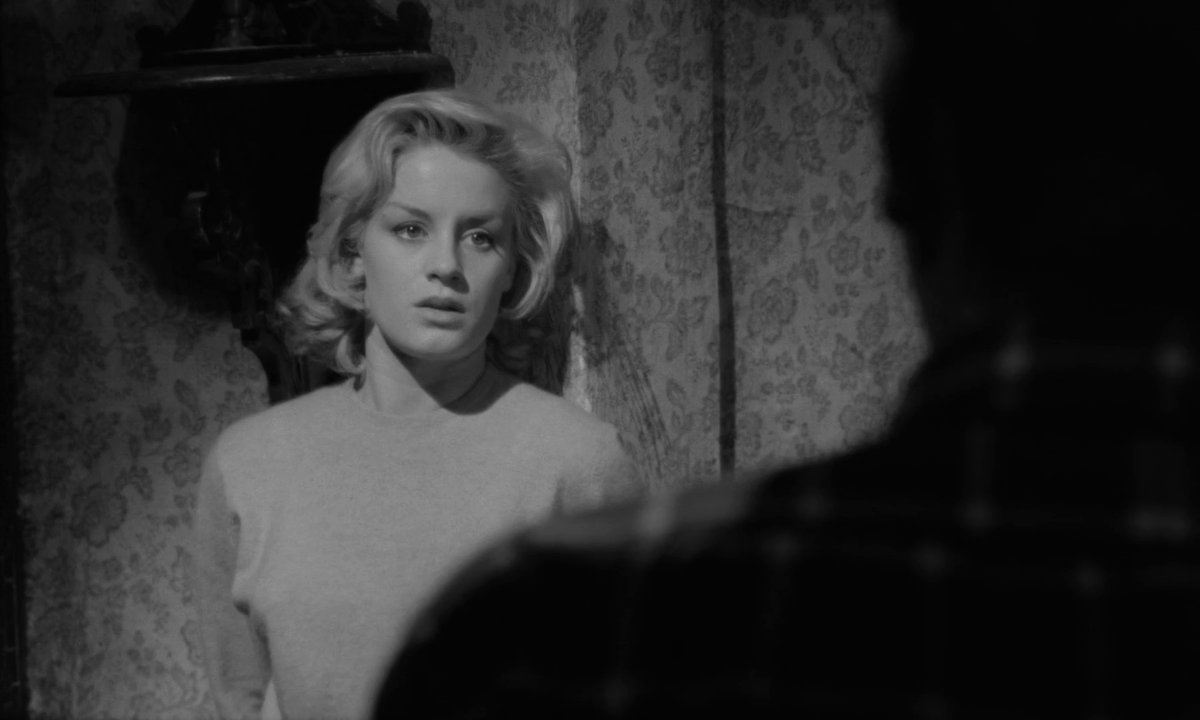 Teddy_Devisme's tweet image. Seulement 1 an les séparent, mais LOOK BACK IN ANGER (Tony Richardson) et A BOUT DE SOUFFLE (JL Godard) filment avec une liberté nouvelle des hommes violents et misogynes. Regards irrévérencieux et nerveux sur leur époque, aux egos masculins débridés et aux femmes sous emprises.