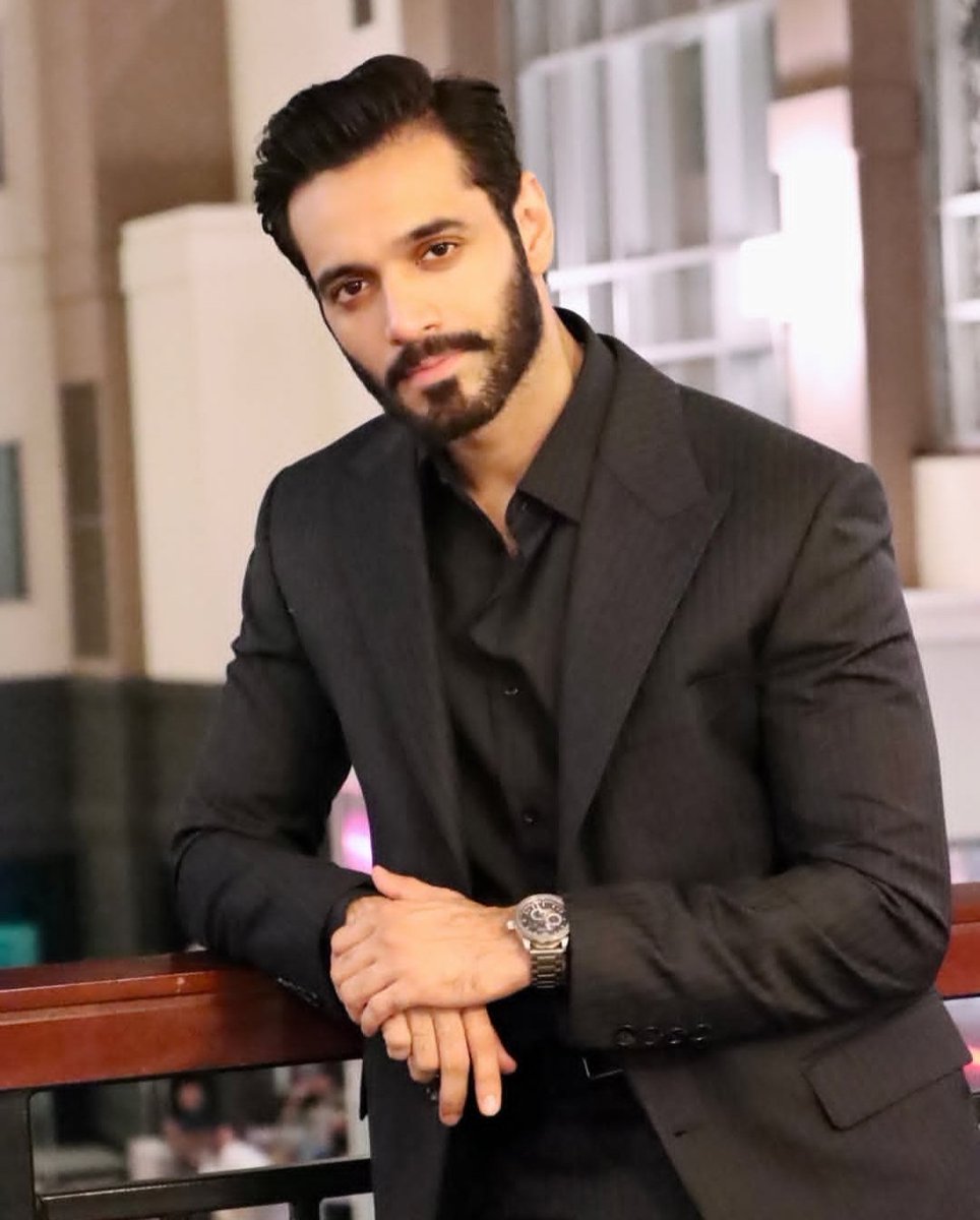 P36801Tasnim's tweet image. Not a star kid, no privilege! Just pure hard work and dedication. After years of being underrated, he has made it to the spotlight. 10 years strong in the industry today. Here's to many more! 💫
This admiration comes from a lifelong fan 🤍
#WahajAli