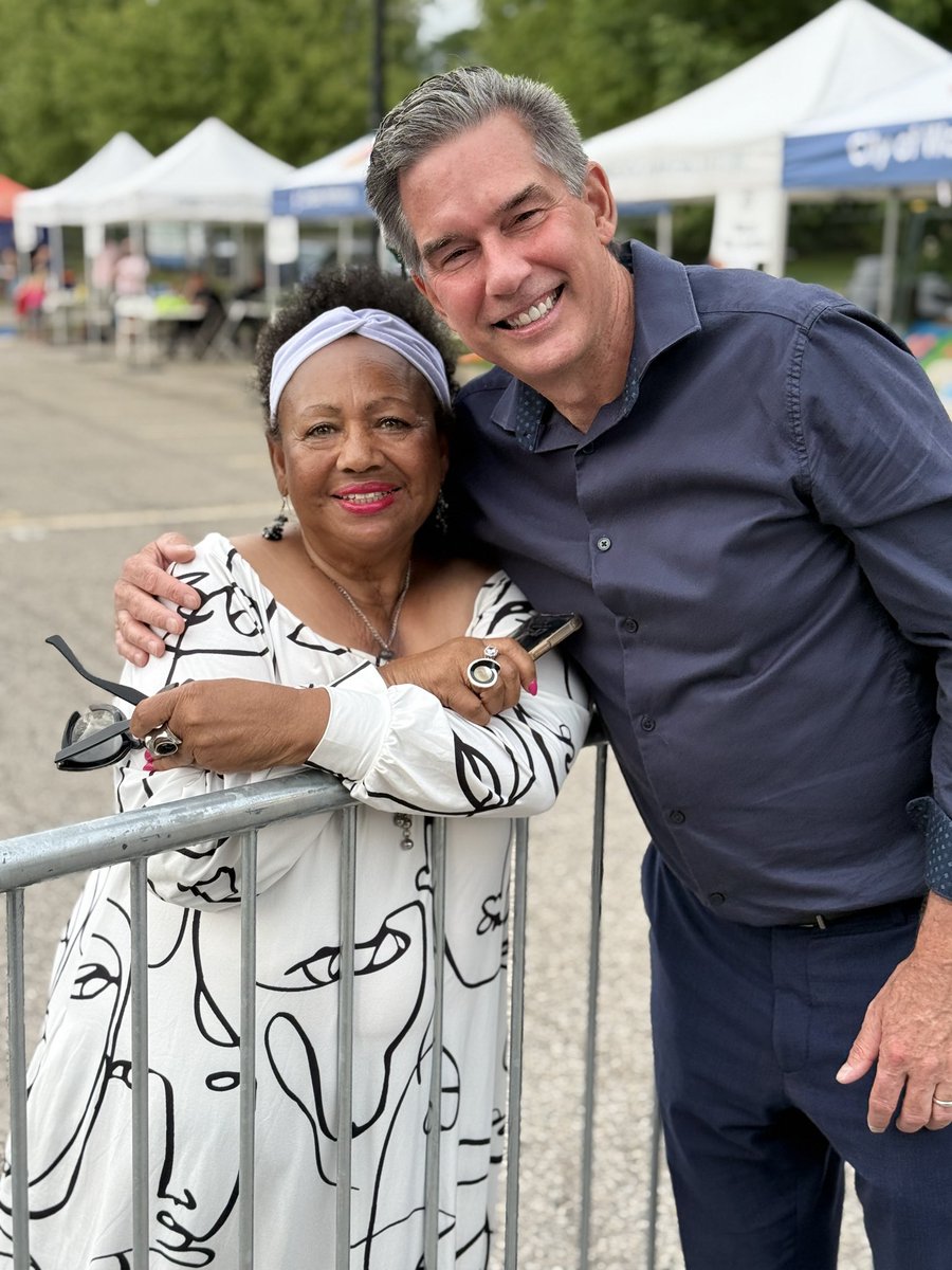 TimLouisKitCon's tweet image. What a great weekend of jazz in Uptown Waterloo! As someone who’s had the joy of performing at the Sun Life Uptown Waterloo festival in years past, I look forward to attending it every summer - not just as an MP, but as a lifelong lover of live music.
Thank you to the…