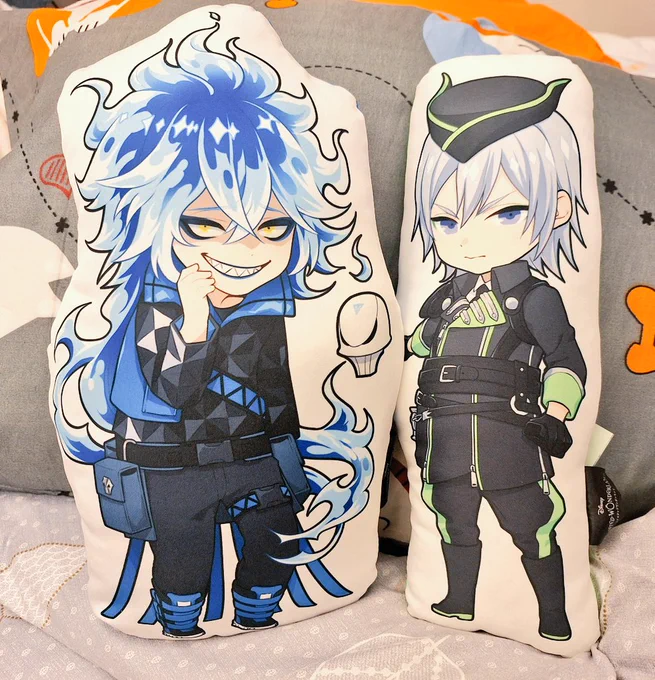 やなせんせー絵のデカブツげっと…!!お顔ぷにぷに…かわゆゆ…