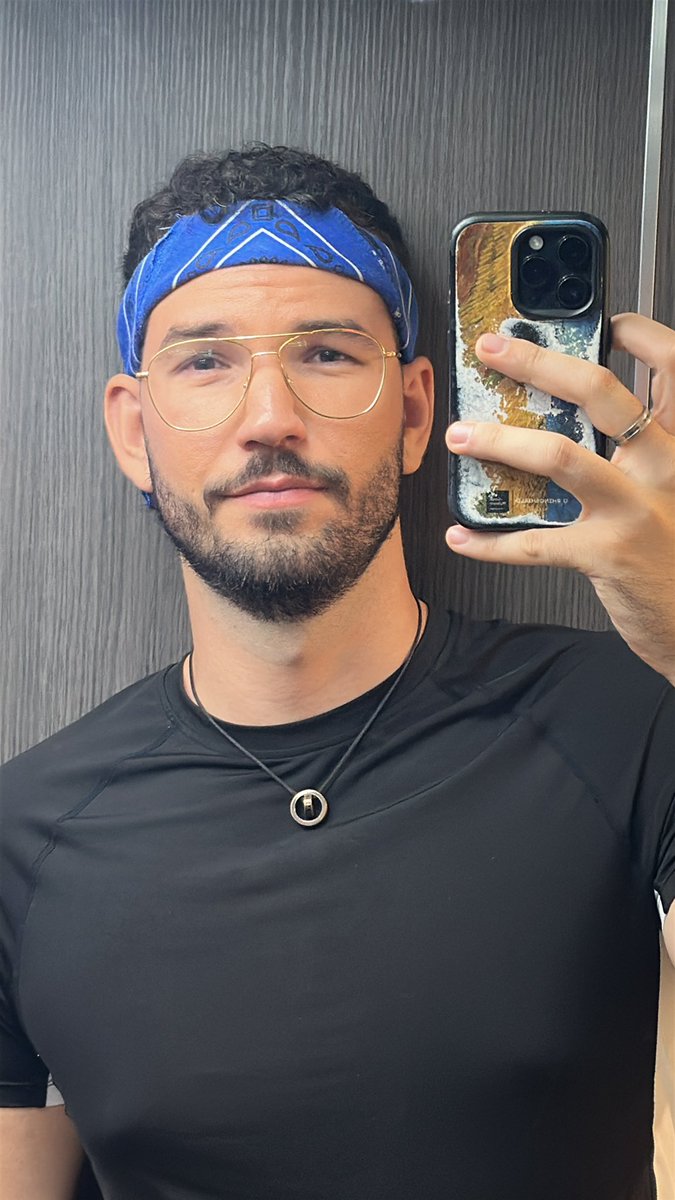 Regino 🍪🦵🏻 tweet media