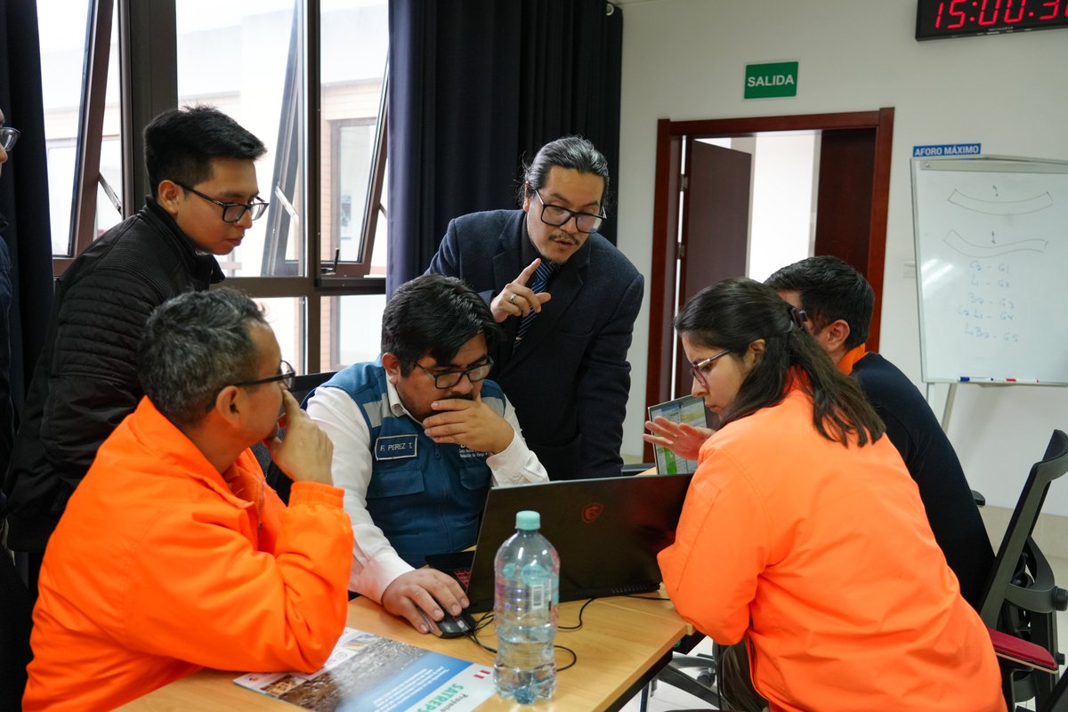 CISMID_UNI's tweet image. 🧑💻 El 15 y 16 de julio se realizó la capacitación del sistema experto SEIDAS con @CENEPRED e @indeciperu en el COEN–INDECI.
Investigadores de CISMID presentaron su aplicación para fortalecer capacidades institucionales, en el marco del proyecto #SATREPS de cooperación 🇵🇪🇯🇵.