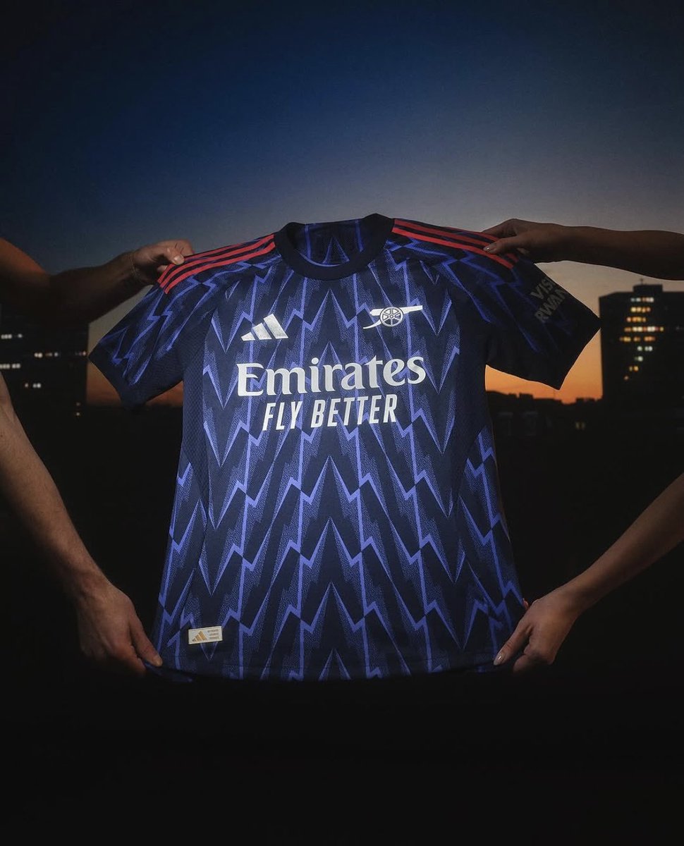 WAVYVRSE💛 tweet media