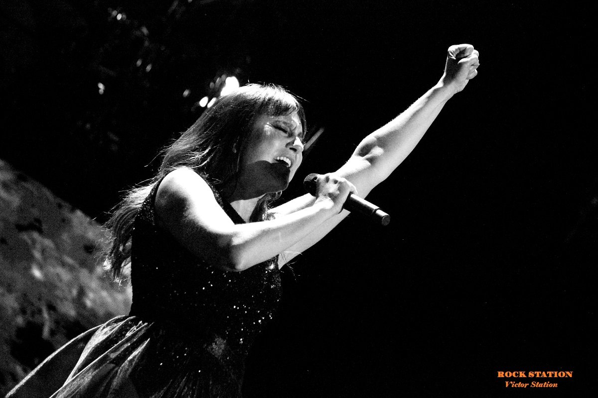 CRÓNICA: Volvió la chica del dragón a Madrid.
Está es nuestra crónica del concierto de <a href="/amaraloficial/">Amaral</a> en Madrid el pasado sábado.
rockstationesp.com/noticia.detail…