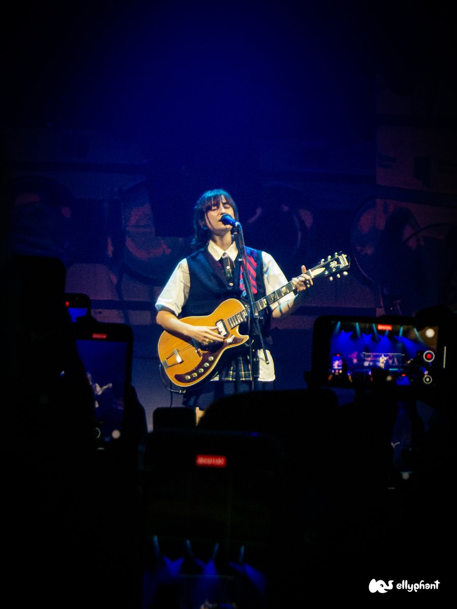 ellyphantart's tweet image. some photos during the faye webster show last night :]