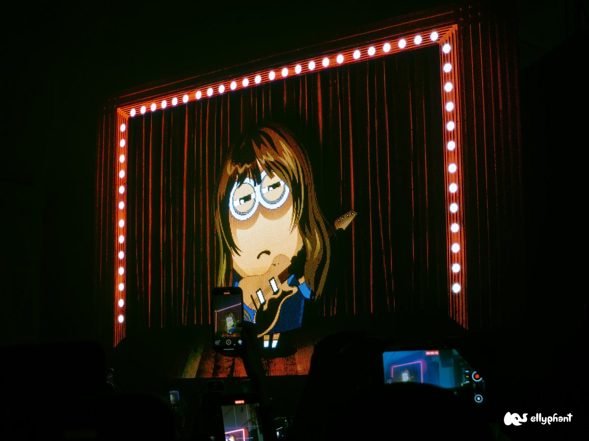 ellyphantart's tweet image. some photos during the faye webster show last night :]