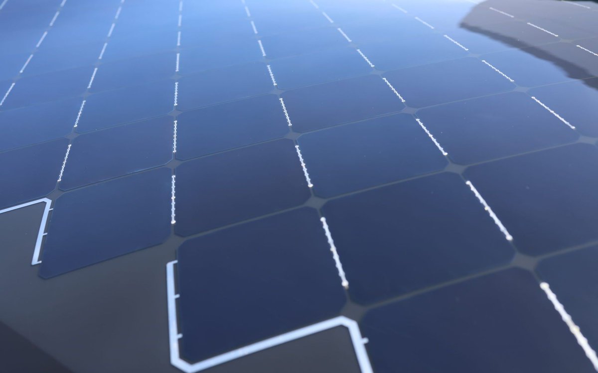 aptera_motors's tweet image. Aptera’s crowdfunding campaign closes in 5 days. This is your final chance to participate and secure a priority delivery slot through this offering. invest.aptera.us
Invest $5,000 or more and you’ll receive:
• A priority delivery slot for a Launch Edition vehicle
• A…
