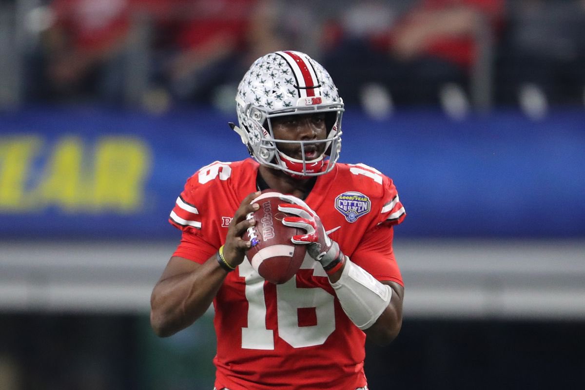 TheSG_Content's tweet photo. Who is the greatest quarterback in Ohio State history? https://t.co/WUQpNMm61p