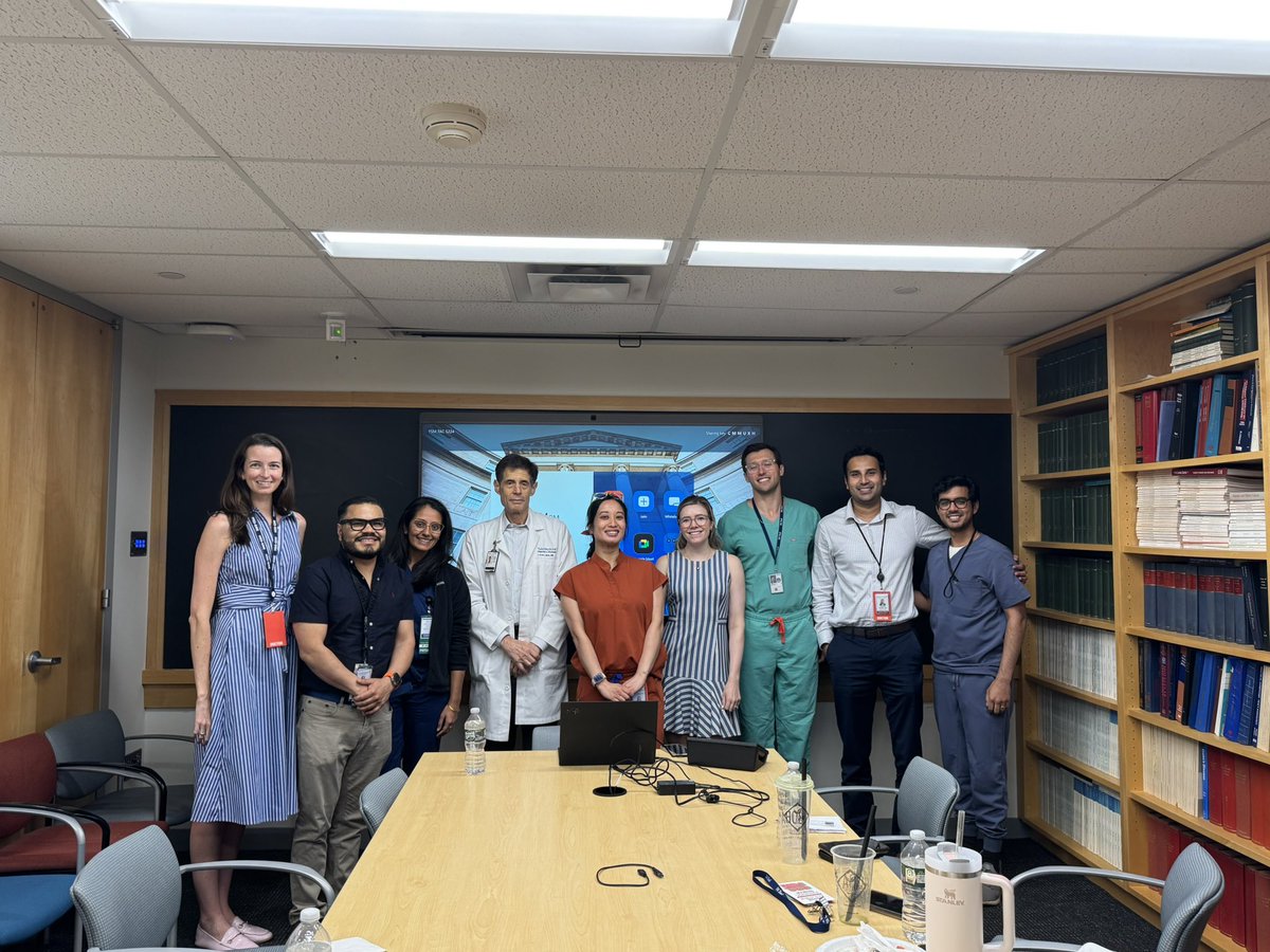 YaleDigestive's tweet image. First lecture of the academic year - on call emergency series 🚨‼️🏥 starting with #GIbleeding 🩸with @LorenLaine2 & next up @ggarciatsao with portal hypertension! #GIFellowship @Montalvan214 @KaleChipkinMD @marywhite_md @TrivediParthD @ShreyakSharma @HannahWFiske @SwathiK_MD