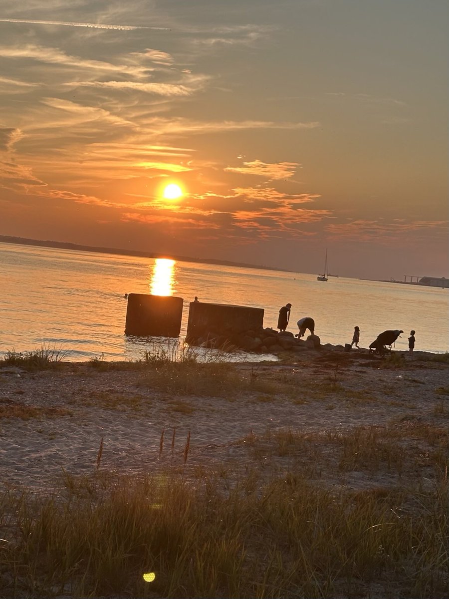 Kungabarn64's tweet image. Beautiful evening dear family, last night was magical ๐ฅฐ๐คญโบ๏ธ๐ฉท