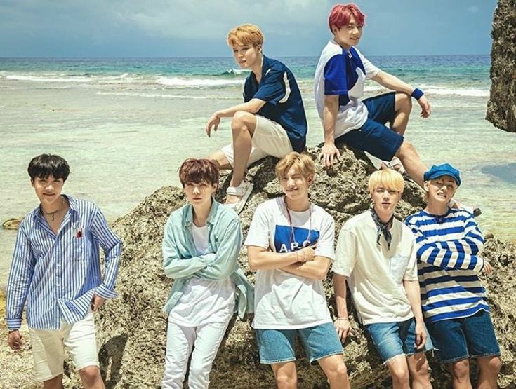 daily ot7 selca⁷ ia tweet media