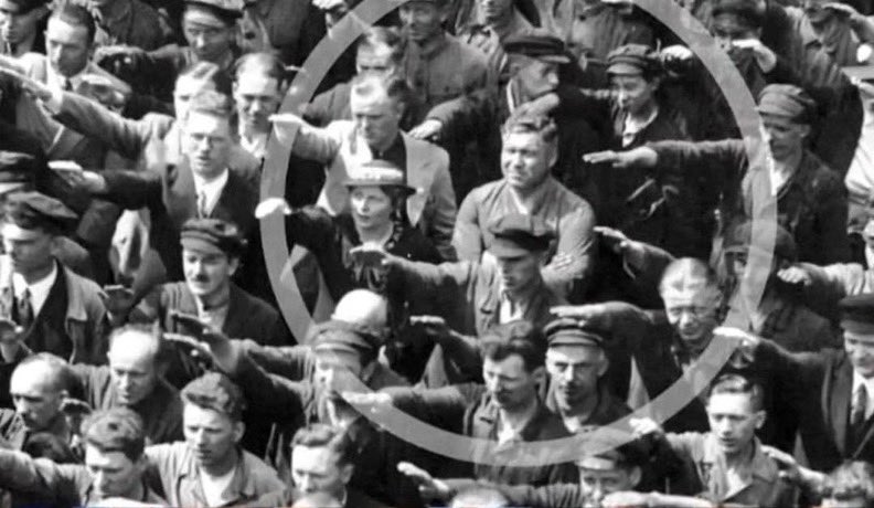 Fparrhesia's tweet image. &quot;Herkesin râzı olduğu bir haksızlığa isyan etmek, kolay değildir.&quot;