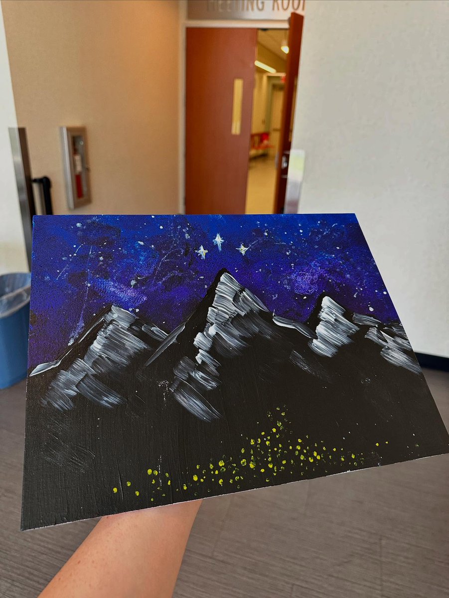 WacoLibrary's tweet image. Happy Monday from your local library! 🤳A few from our camera roll. 

#waco #wacotx #wacotexas #wacolibrary #locallibrary