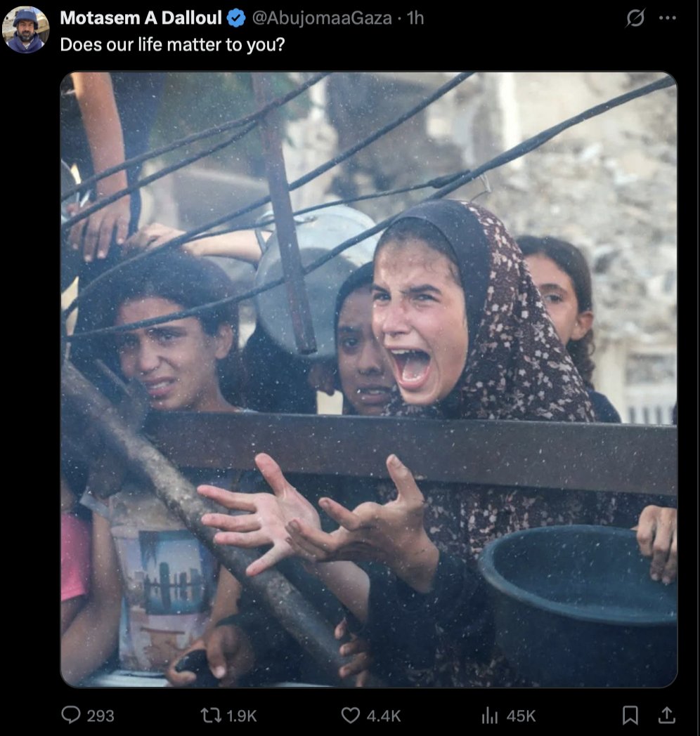 aziz0nomics's tweet image. Criticize Israel and the rest of the world as much as you want to, but I wish Hamas had taken into account the lives, rights, and humanity of these people before they chose to launch this war on October 7th 2023.
Many Palestinians hate & resent Hamas for their stupid decisions.